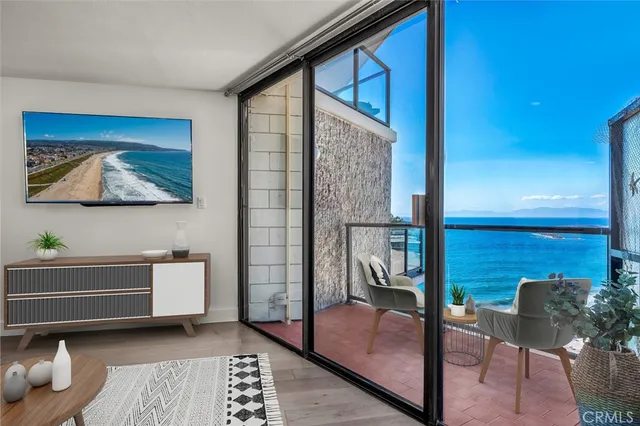 $4,400 | 531 Esplanade, Unit 903, Redondo Beach, CA 90277