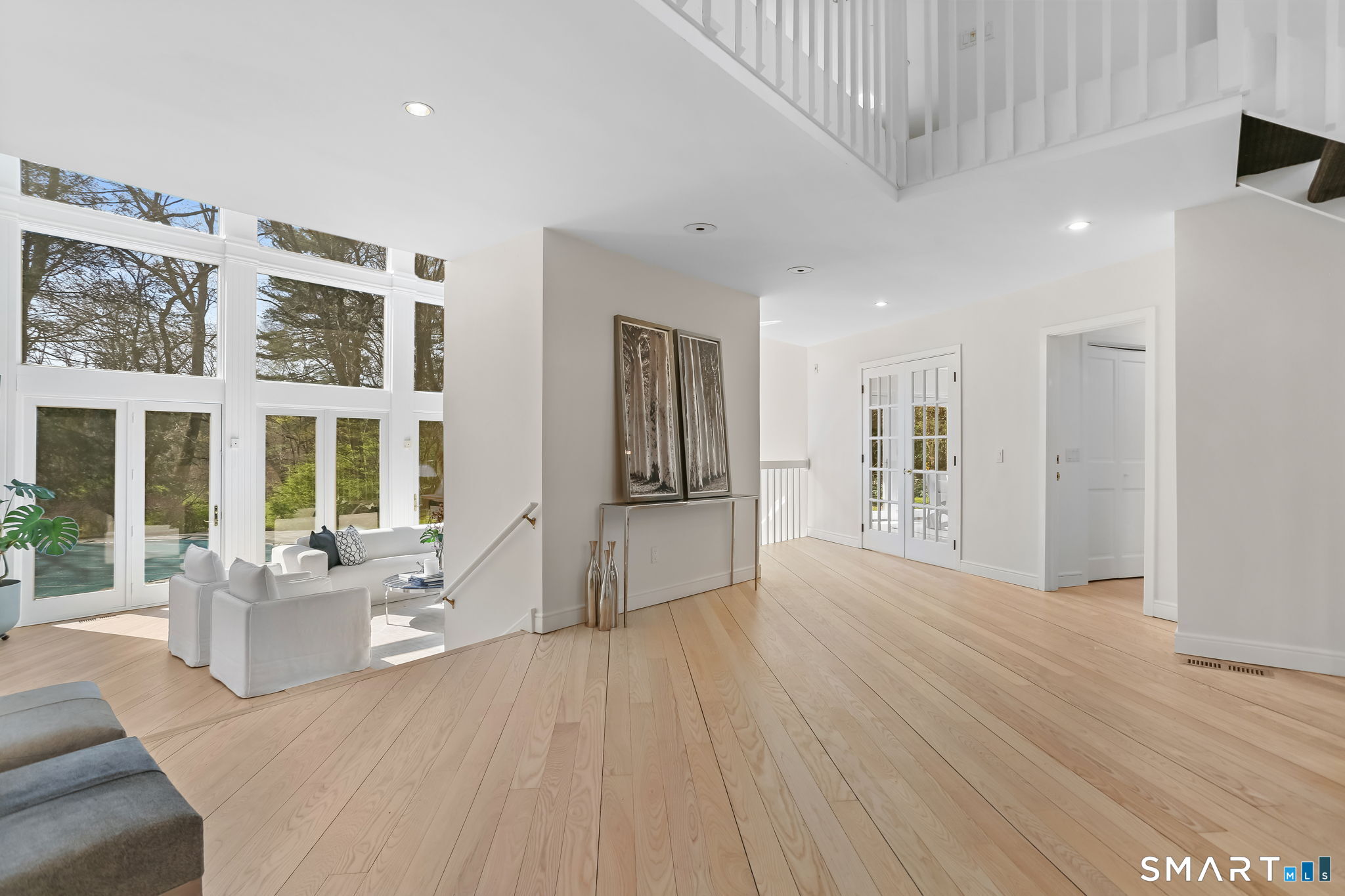32 Buttonball Lane Weston, CT 06883 - Photo 2 of 37