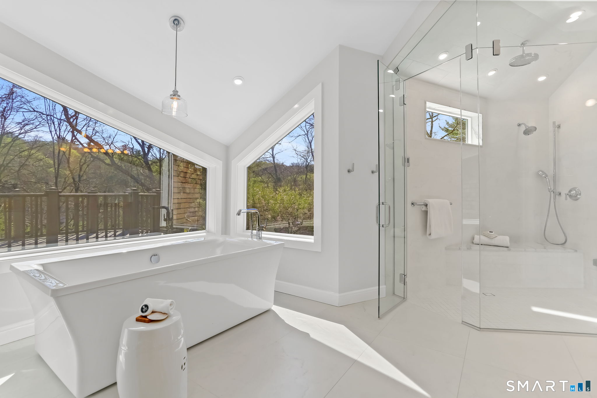 32 Buttonball Lane Weston, CT 06883 - Photo 31 of 37