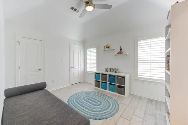 $10,000 | 1726 Ashbury Park Drive, Houston, TX 77077