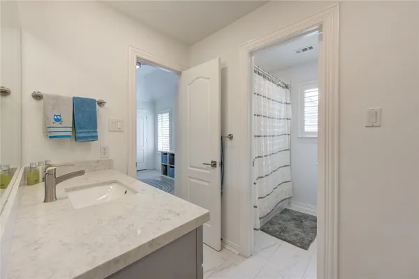 $10,000 | 1726 Ashbury Park Drive, Houston, TX 77077