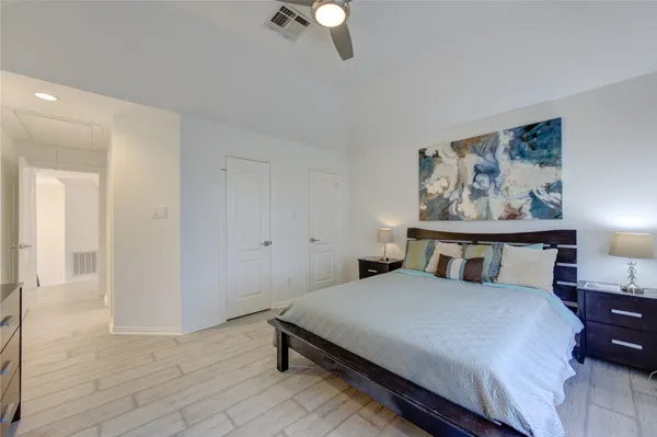 $10,000 | 1726 Ashbury Park Drive, Houston, TX 77077