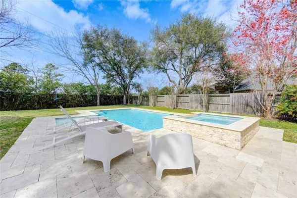 $10,000 | 1726 Ashbury Park Drive, Houston, TX 77077
