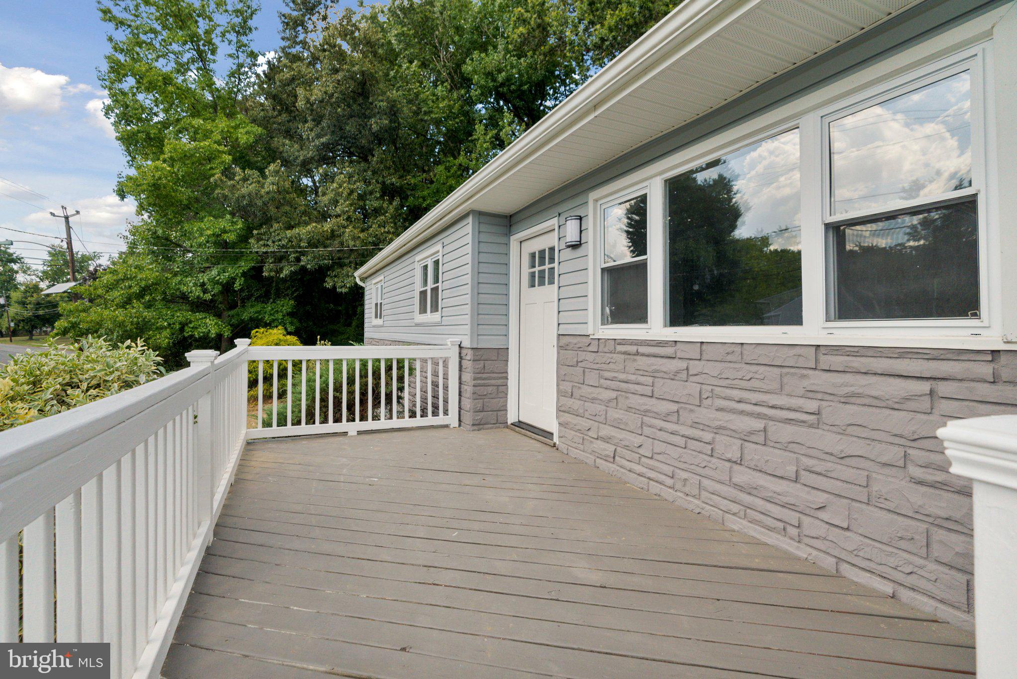 501 Bloomfield Drive Westampton, NJ 08060 - Photo 4 of 32