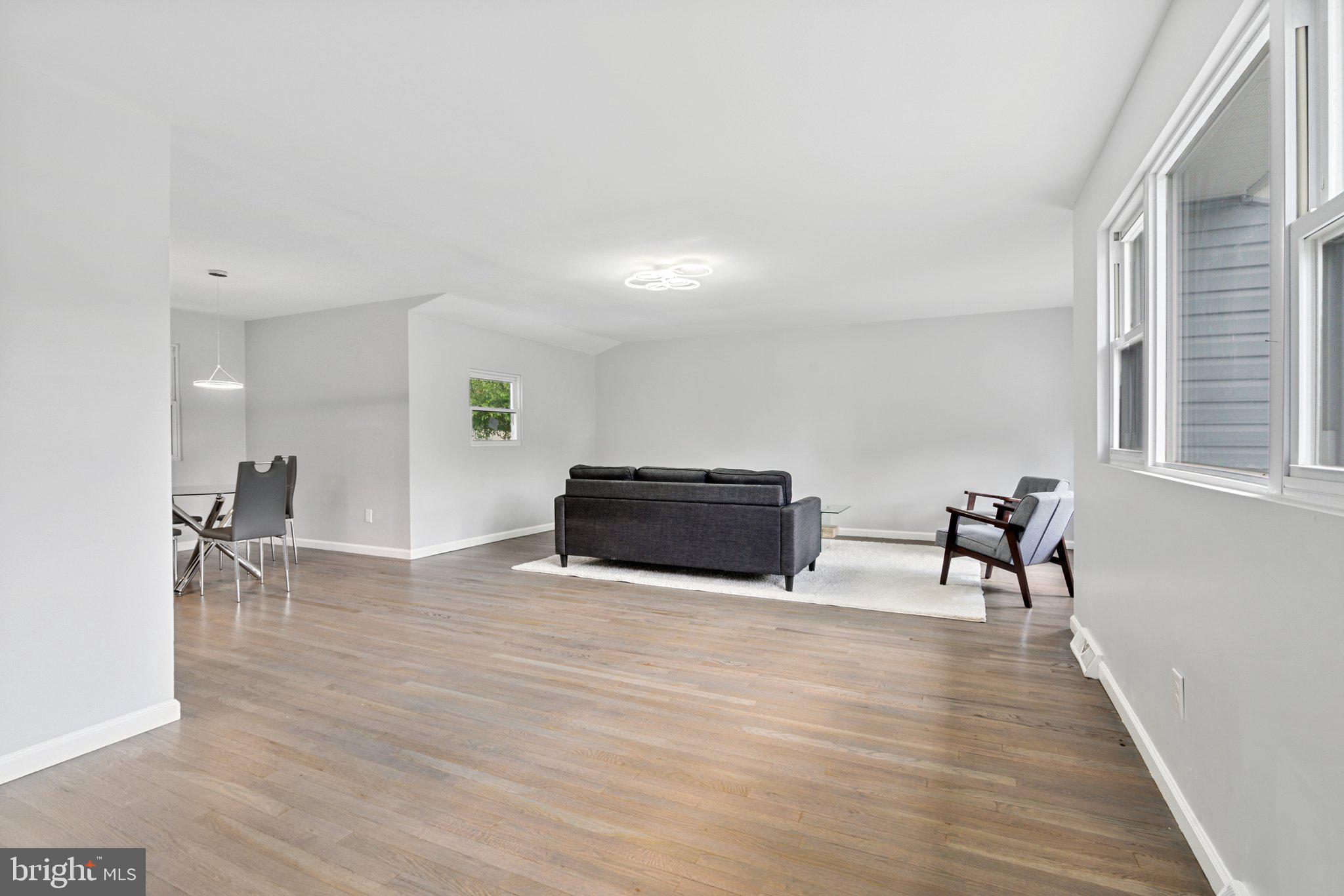 501 Bloomfield Drive Westampton, NJ 08060 - Photo 5 of 32