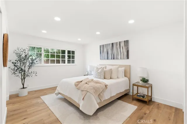 $2,149,000 | 2943 Baker Street, Costa Mesa, CA 92626