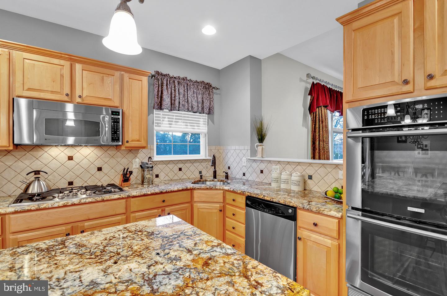 46 Equestrian Lane Cherry Hill, NJ 08003 - Photo 18 of 57