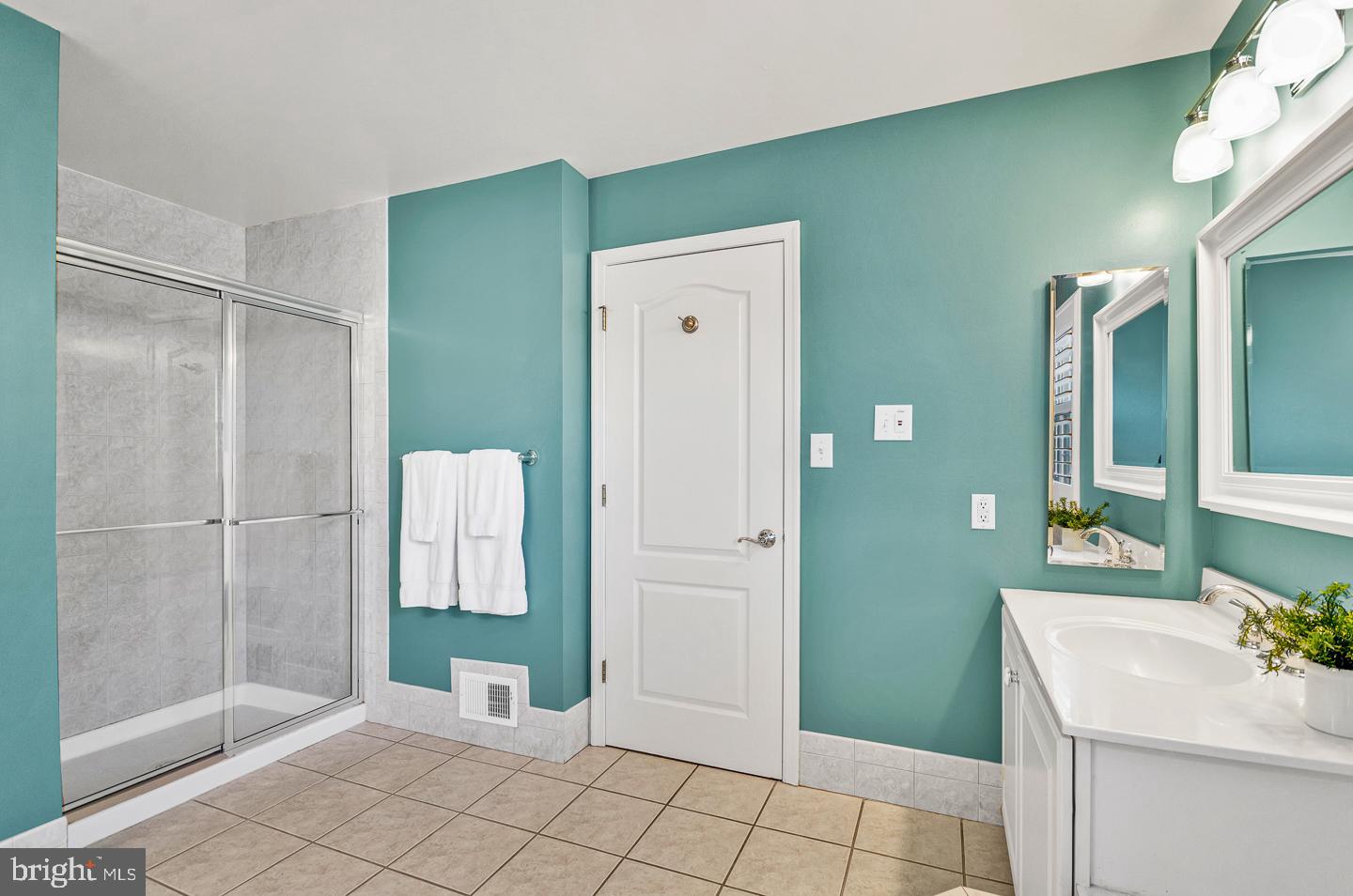 46 Equestrian Lane Cherry Hill, NJ 08003 - Photo 35 of 57