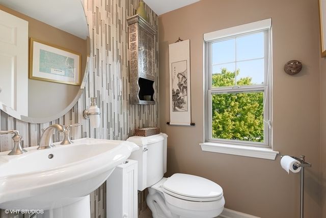 $423,000 | 6347 Hennings Court, Morton Grove, IL 60053