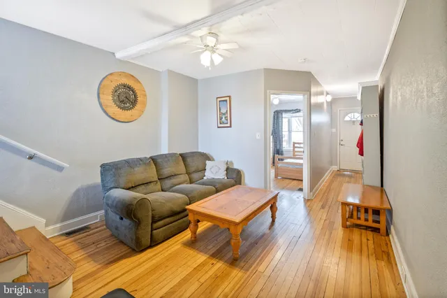 $2,000 | 726 Indiana Avenue, Trenton, NJ 08638