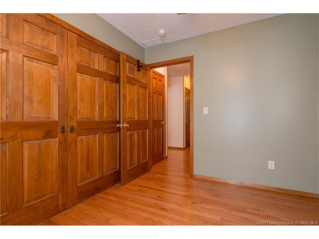 9430 Sandy Branch Road Southeast Elizabeth, IN 47117 - Photo 16 of 57