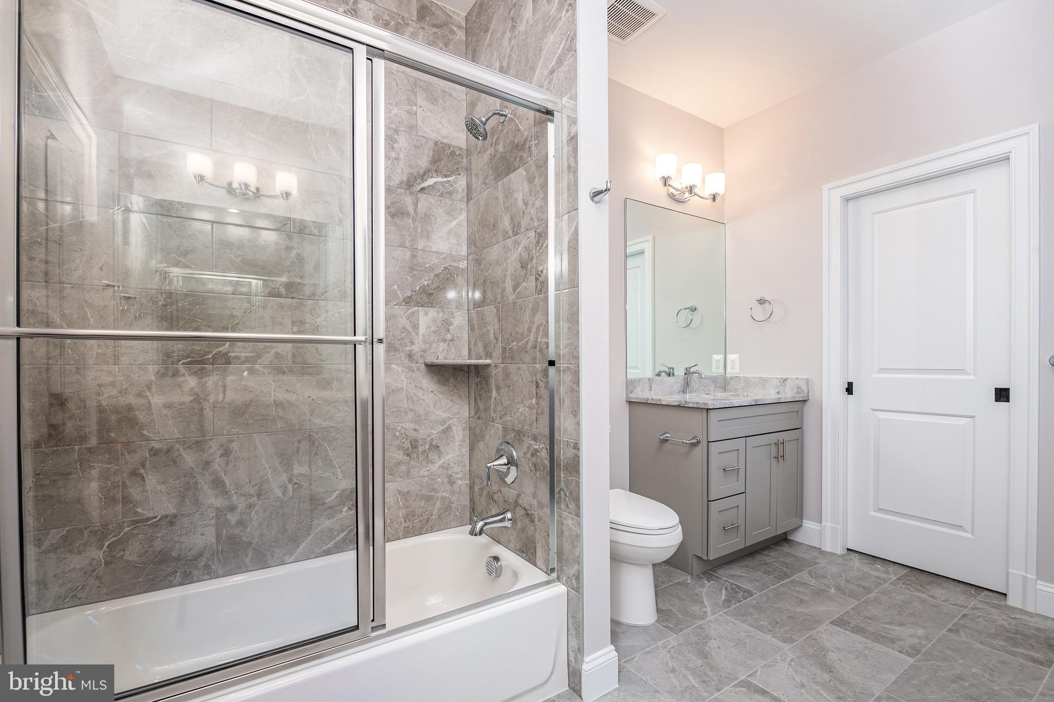 6404 East Halbert Road Bethesda, MD 20817 - Photo 25 of 66