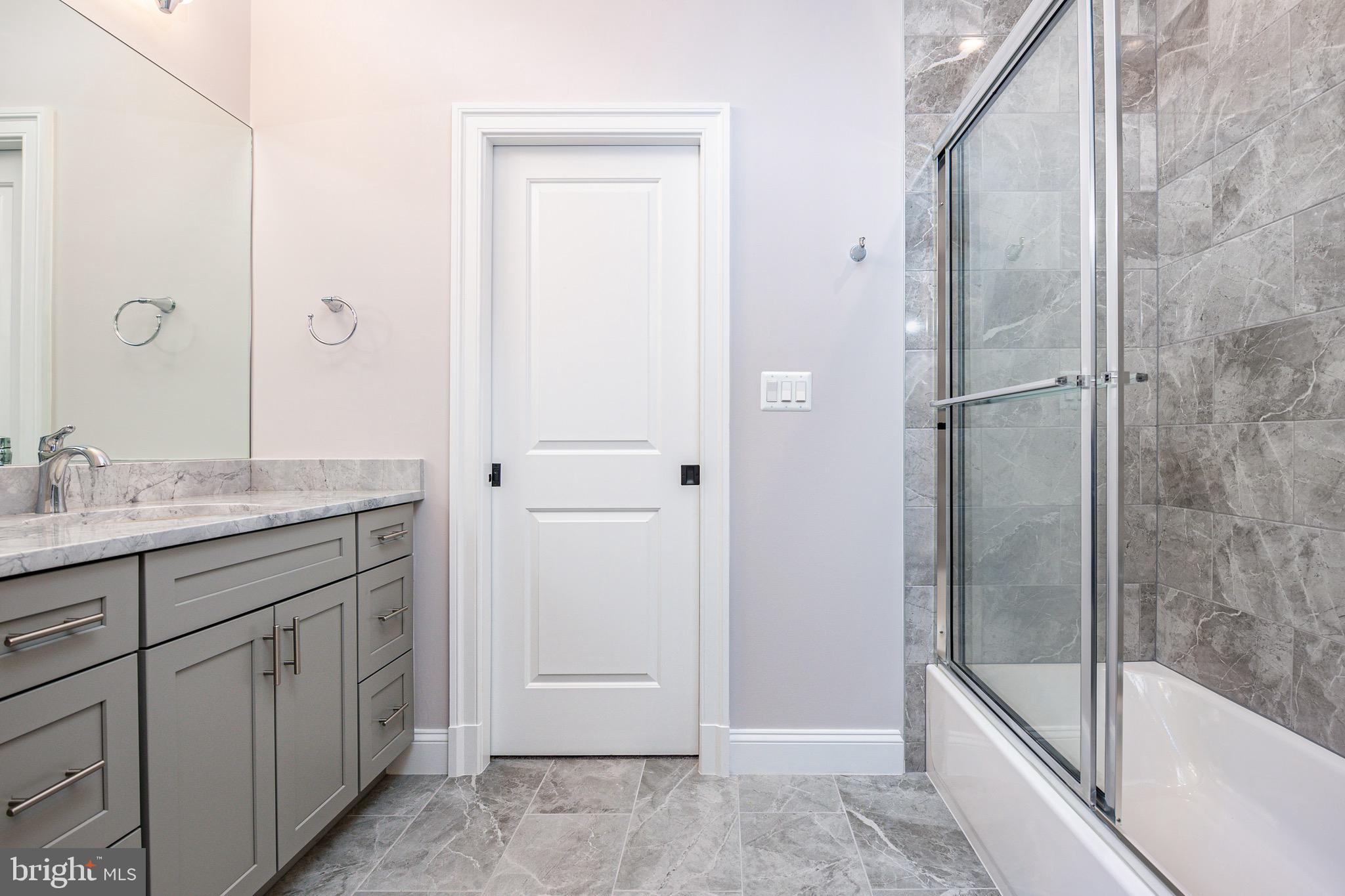 6404 East Halbert Road Bethesda, MD 20817 - Photo 26 of 66
