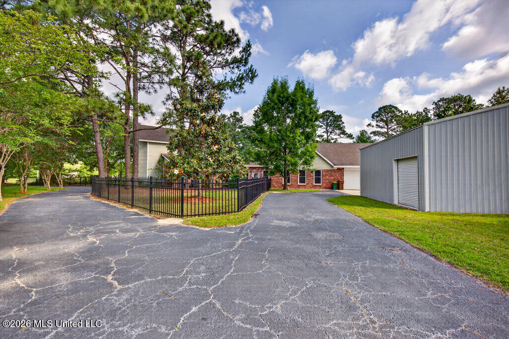 20332 Hayes Road Long Beach, MS 39560 - Photo 63 of 91 50