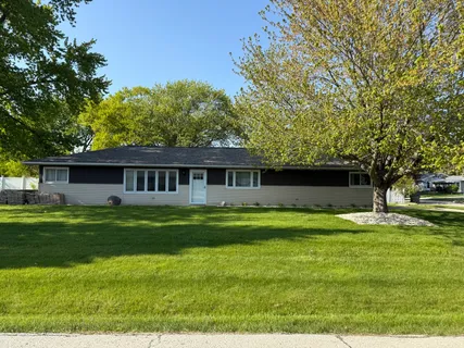 $269,000 | 742 Geddes Avenue, Winthrop Harbor, IL 60096