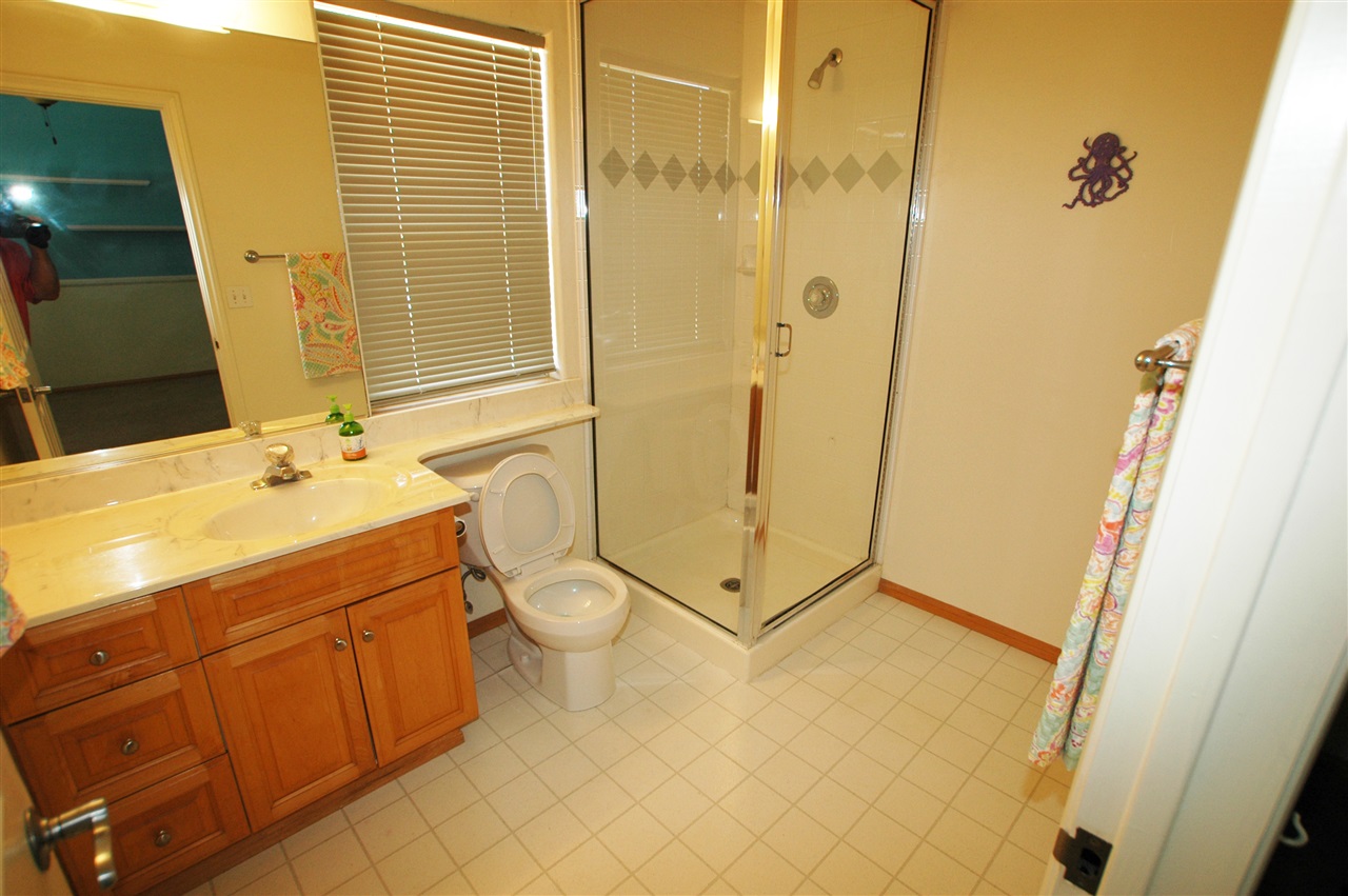 1221 Mountain View Road El Cajon, CA 92021 - Photo 14 of 25