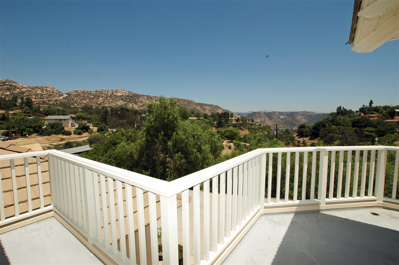 1221 Mountain View Road El Cajon, CA 92021 - Photo 23 of 25