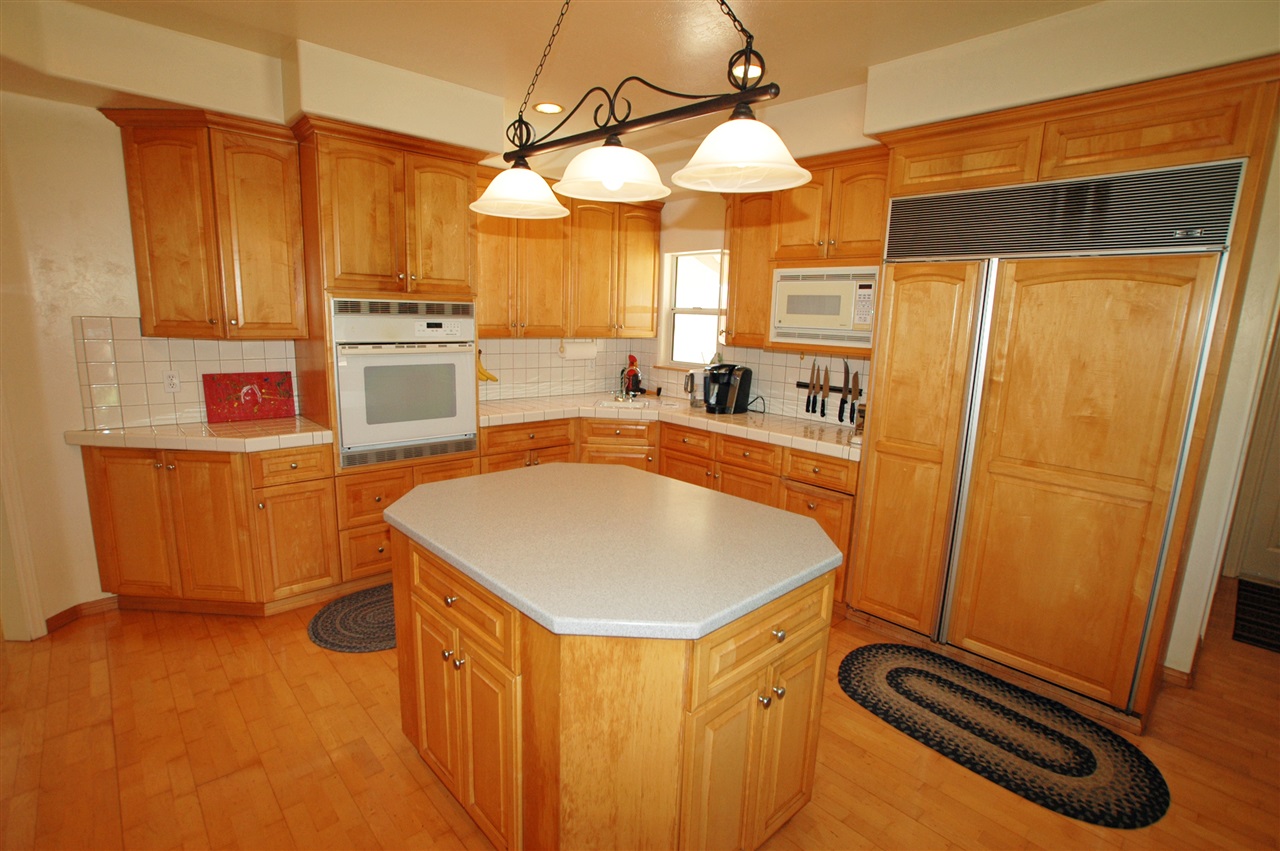1221 Mountain View Road El Cajon, CA 92021 - Photo 6 of 25