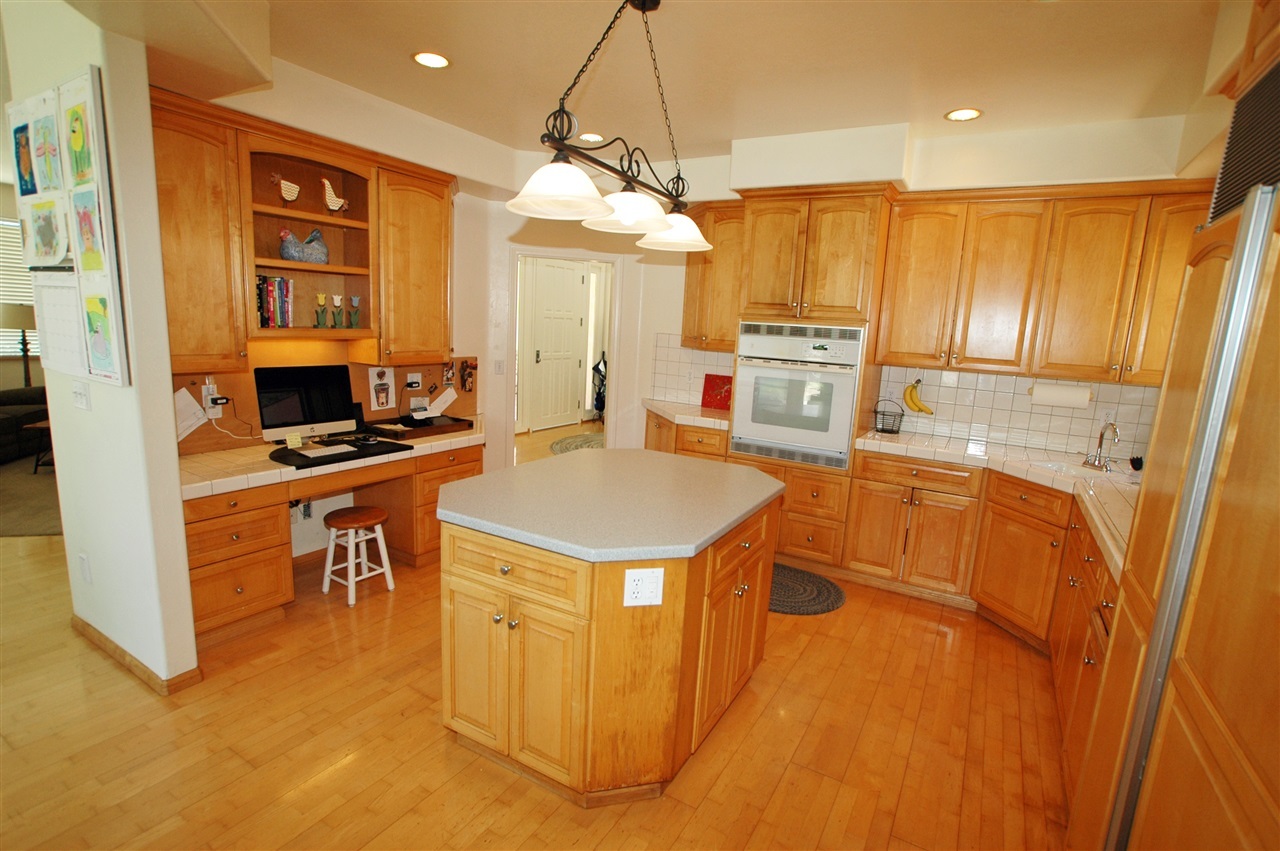 1221 Mountain View Road El Cajon, CA 92021 - Photo 8 of 25