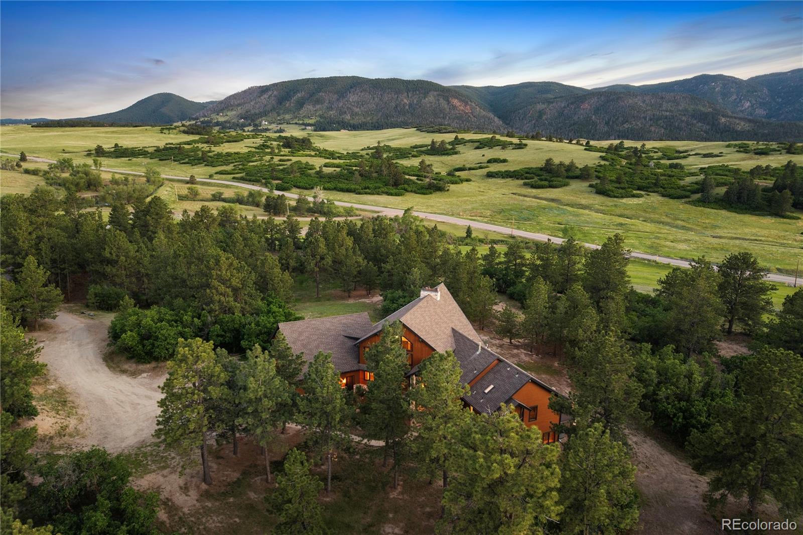 9676 South Perry Park Road Larkspur, CO 80118 - Photo 21 of 47