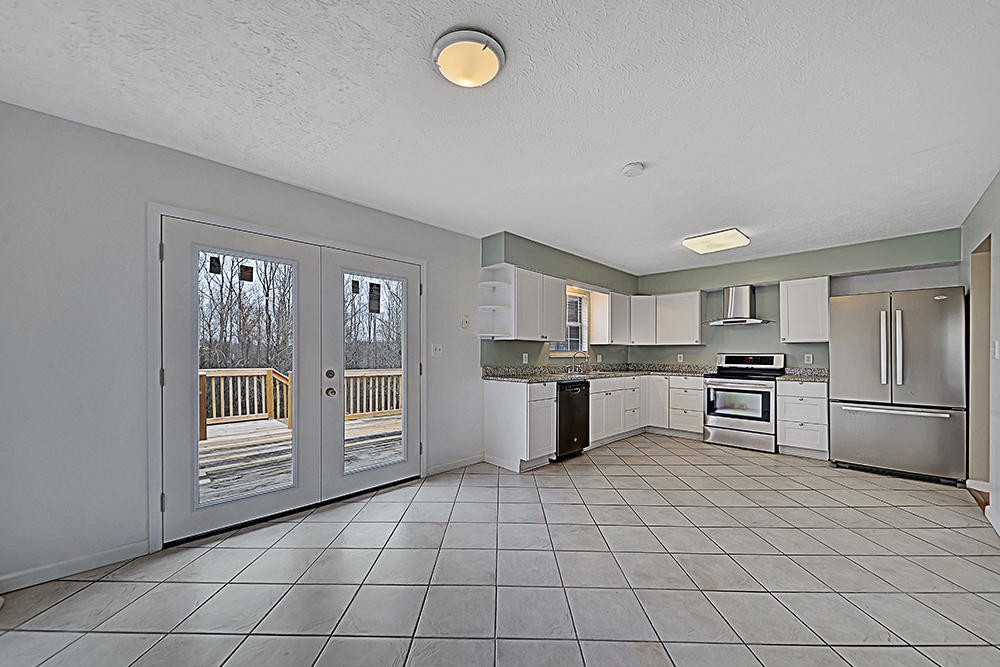 749 Stephens Road Rocky Top, TN 37769 - Photo 8 of 27 Gallery Image 8