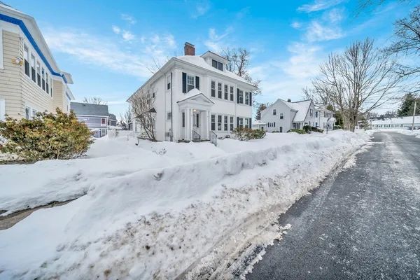 $4,900 | 28 Richardson Avenue, Unit 28, North Andover, MA 01845