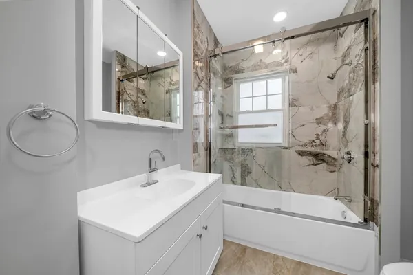 $4,900 | 28 Richardson Avenue, Unit 28, North Andover, MA 01845