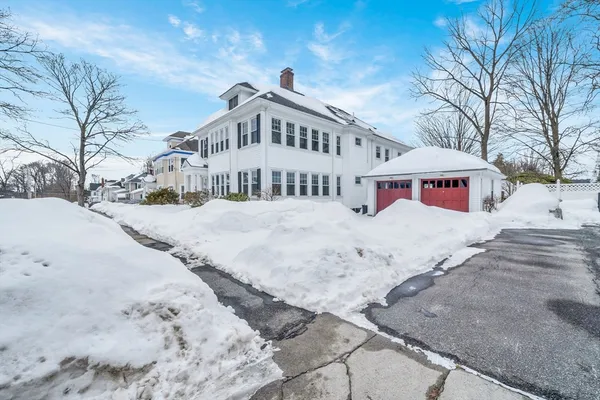 $4,900 | 28 Richardson Avenue, Unit 28, North Andover, MA 01845