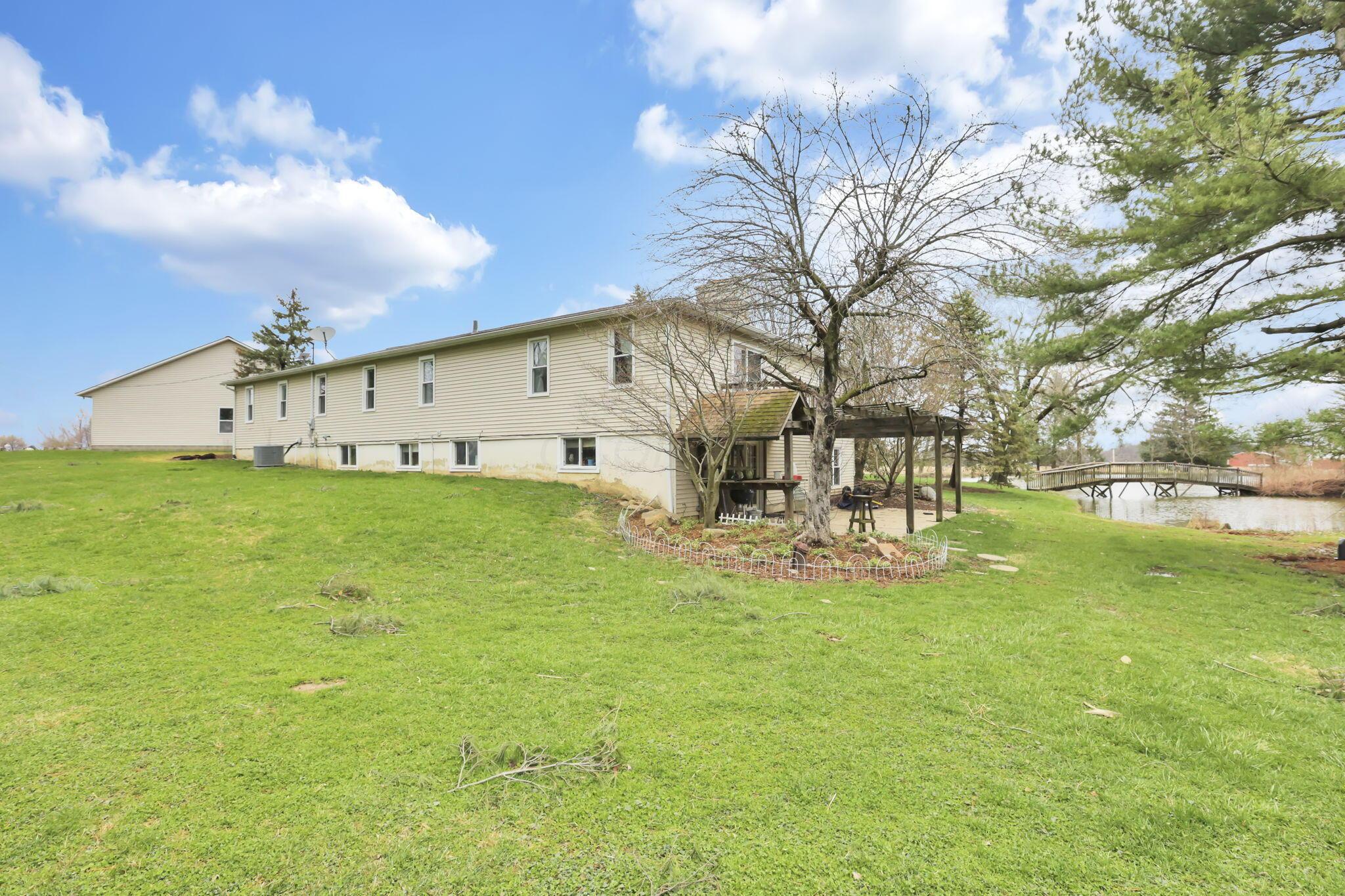 11138 York Road Southwest Baltimore, OH 43105 - Photo 65 of 83 69-web-or-mls-0V3A5102