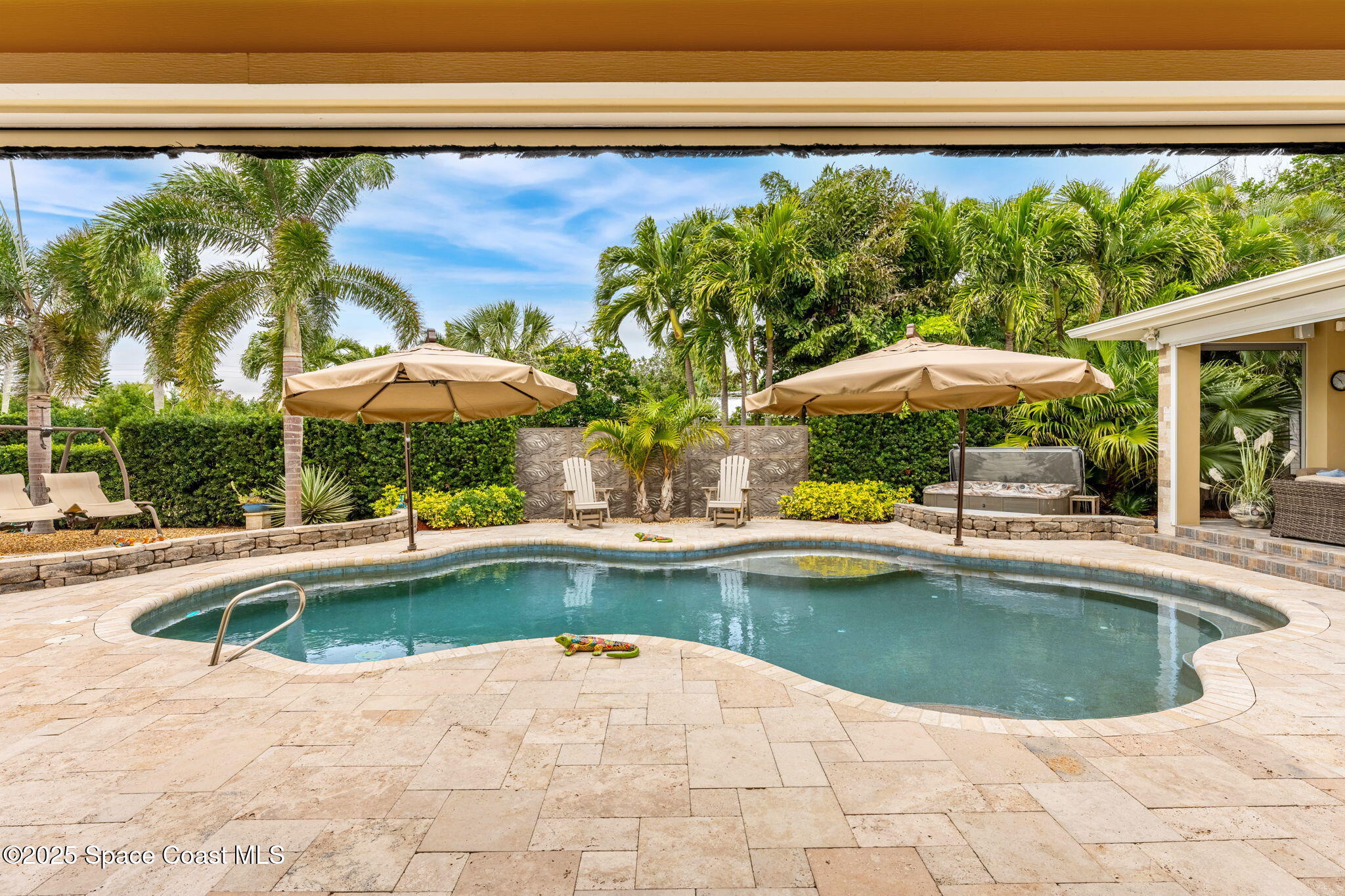 610 Mango Drive Melbourne Beach, FL 32951 - Photo 6 of 38 610 Mango Dr. (8)