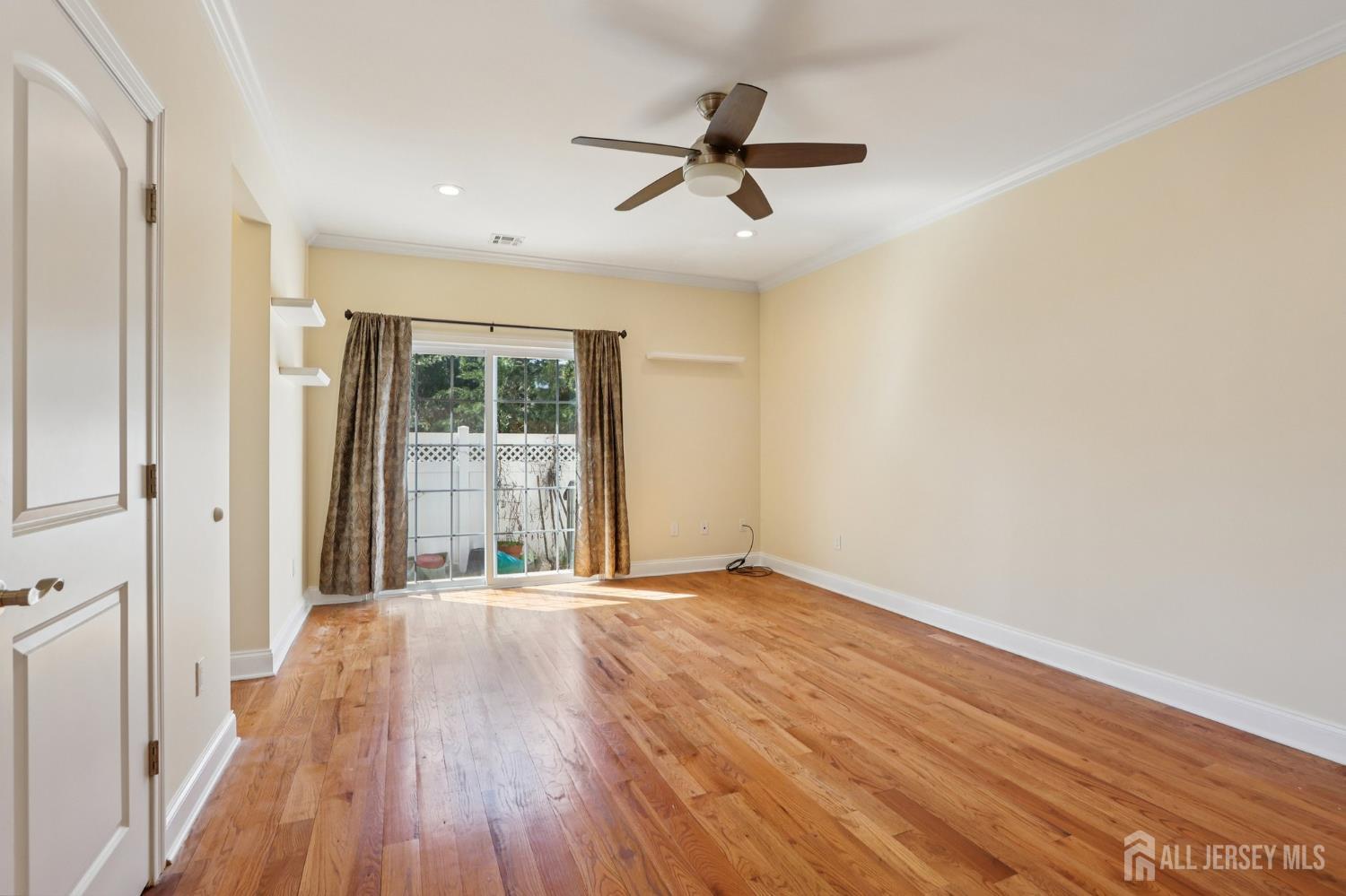 32 Cinder Road, Unit 3 Edison, NJ 08820 - Photo 20 of 39