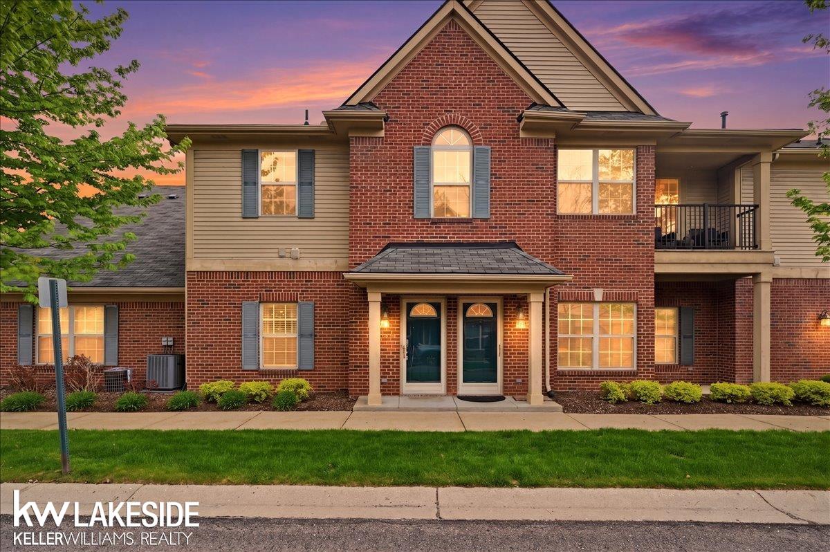 11754 Farmington Road Livonia, MI 48150 - Photo 19 of 20 50206176-9bd45a17-8161-4f79-8e2d-55a6f7c69abd.JPG