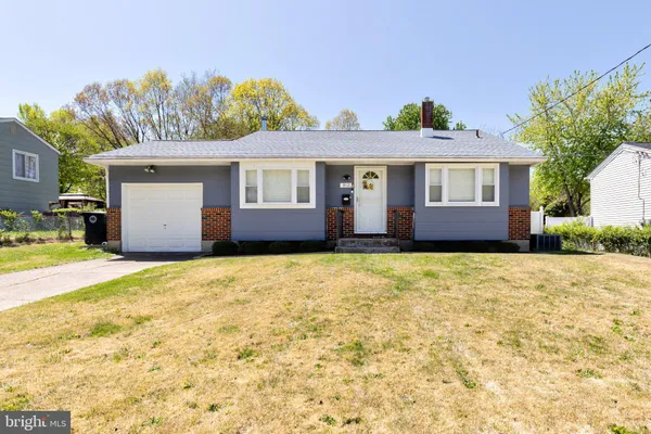 $3,000 | 912 Aston Martin Drive, Lindenwold, NJ 08021