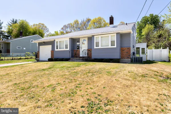 $3,000 | 912 Aston Martin Drive, Lindenwold, NJ 08021