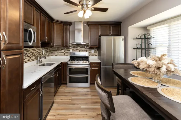 $3,000 | 912 Aston Martin Drive, Lindenwold, NJ 08021