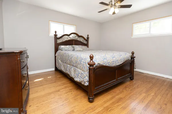$3,000 | 912 Aston Martin Drive, Lindenwold, NJ 08021