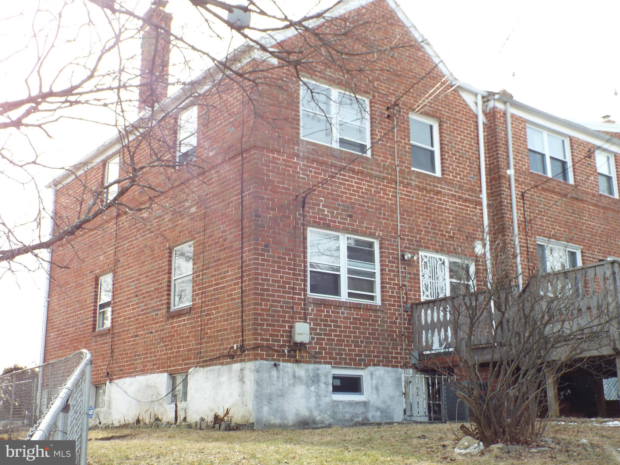 5400 Addington Road Baltimore, MD 21229 - Photo 3 of 13 Exterior (Rear)