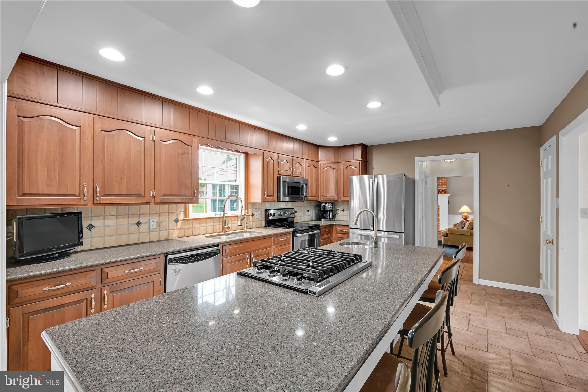 222 Audrey Drive Lititz, PA 17543 - Photo 13 of 56 Kitchen