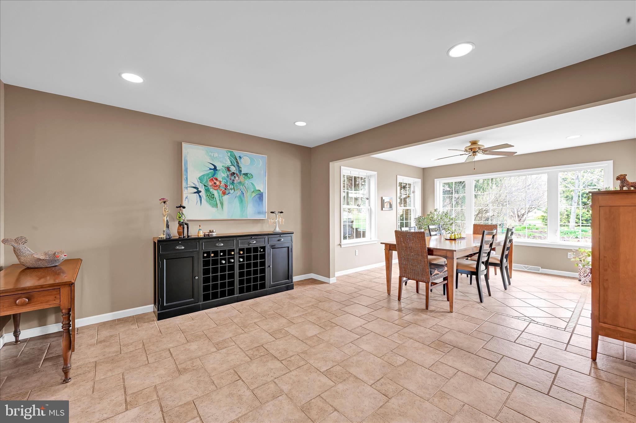222 Audrey Drive Lititz, PA 17543 - Photo 9 of 56 Dining Area