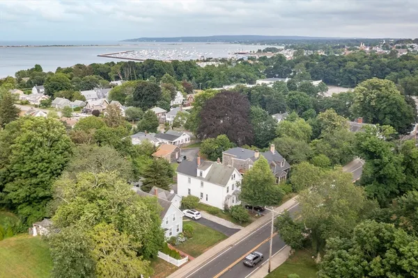 $850,000 | 211 Court Street, Plymouth, MA 02360