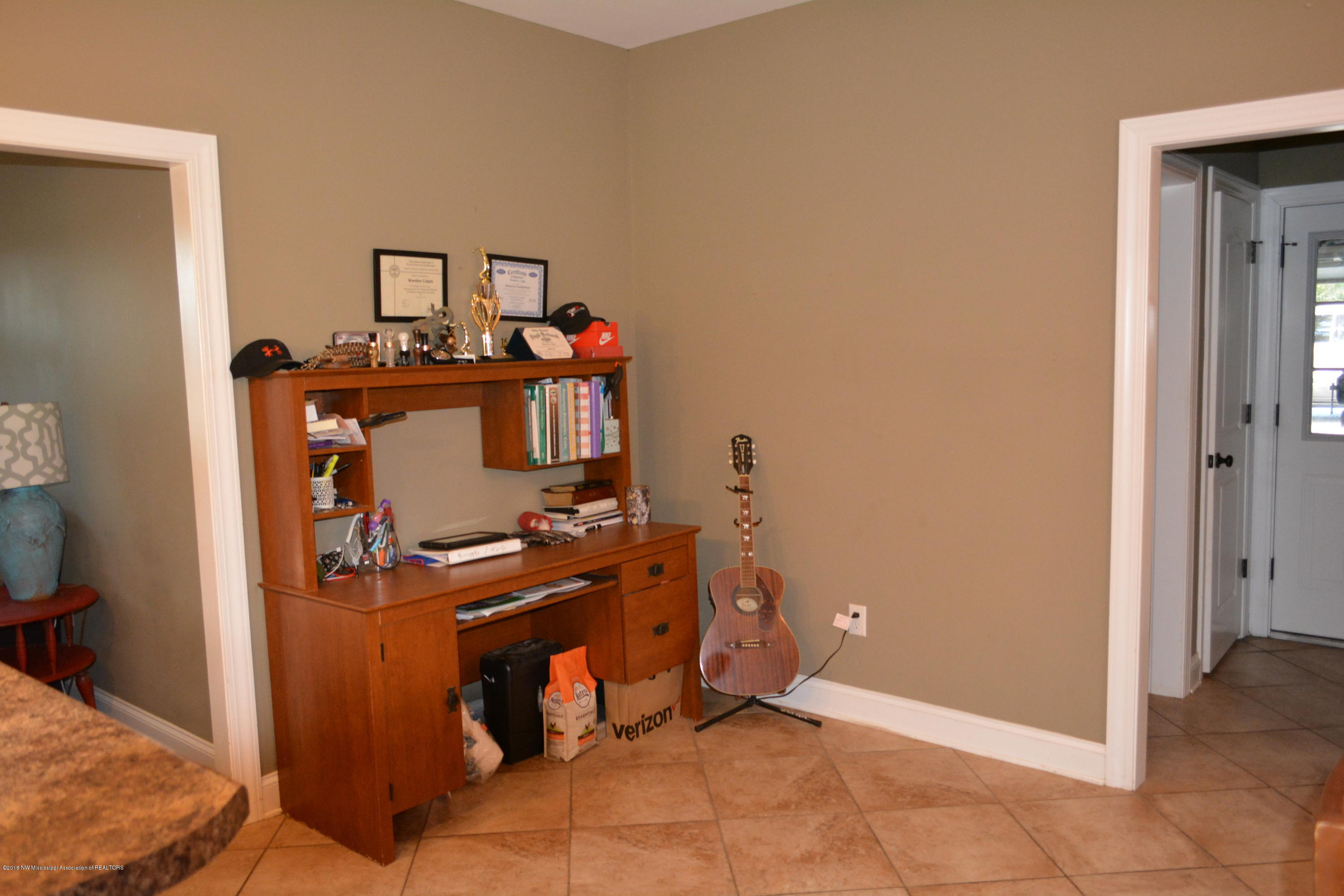 5732 Sycamore Road Coldwater, MS 38618 - Photo 5 of 20 DSC_0224