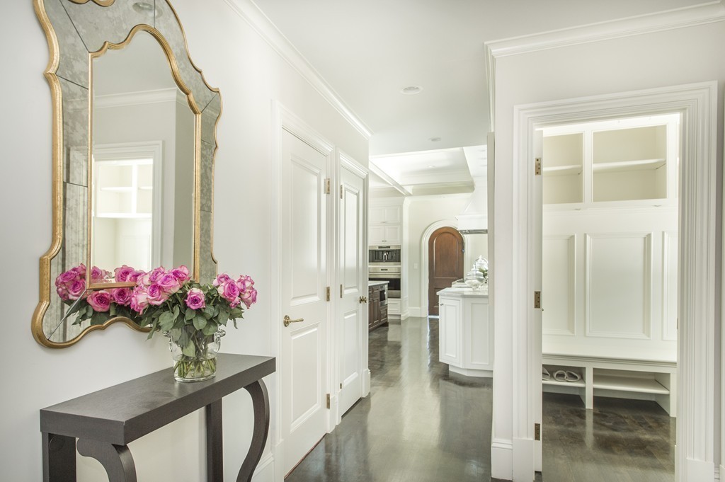 201 Hyslop Road Brookline, MA 02445 - Photo 20 of 30 a view of a interior of house