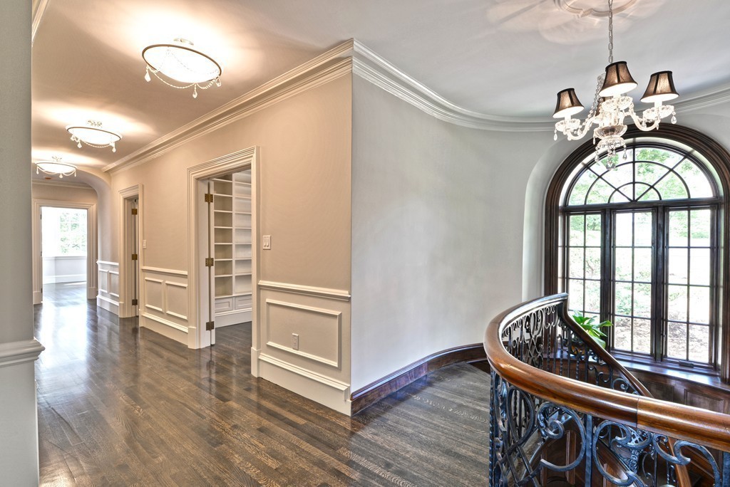 201 Hyslop Road Brookline, MA 02445 - Photo 21 of 30 a view of a livingroom with furniture and hardwood floor