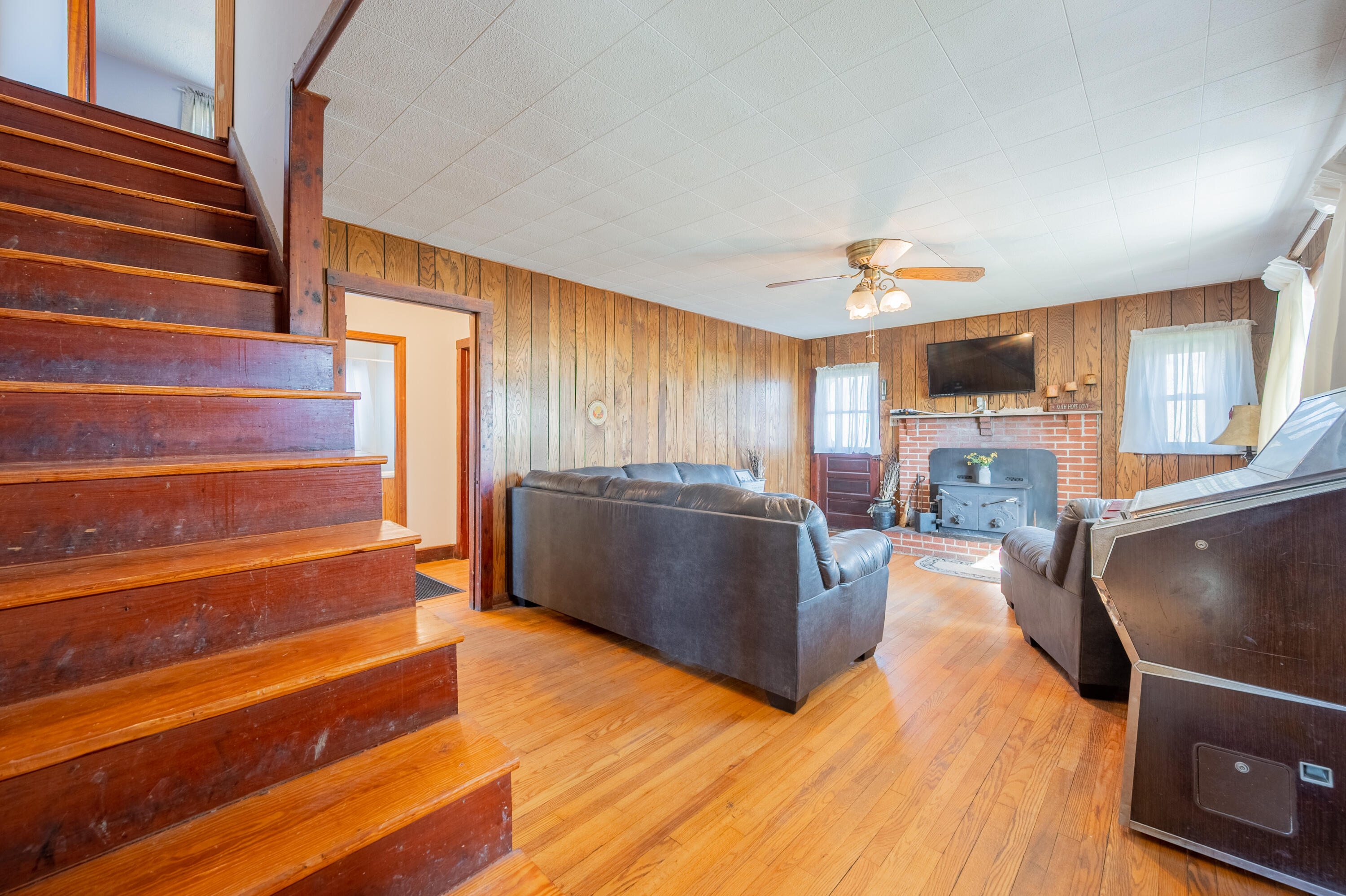 130 Spangler Mill Road Northeast Floyd, VA 24091 - Photo 29 of 79 Floyd-35