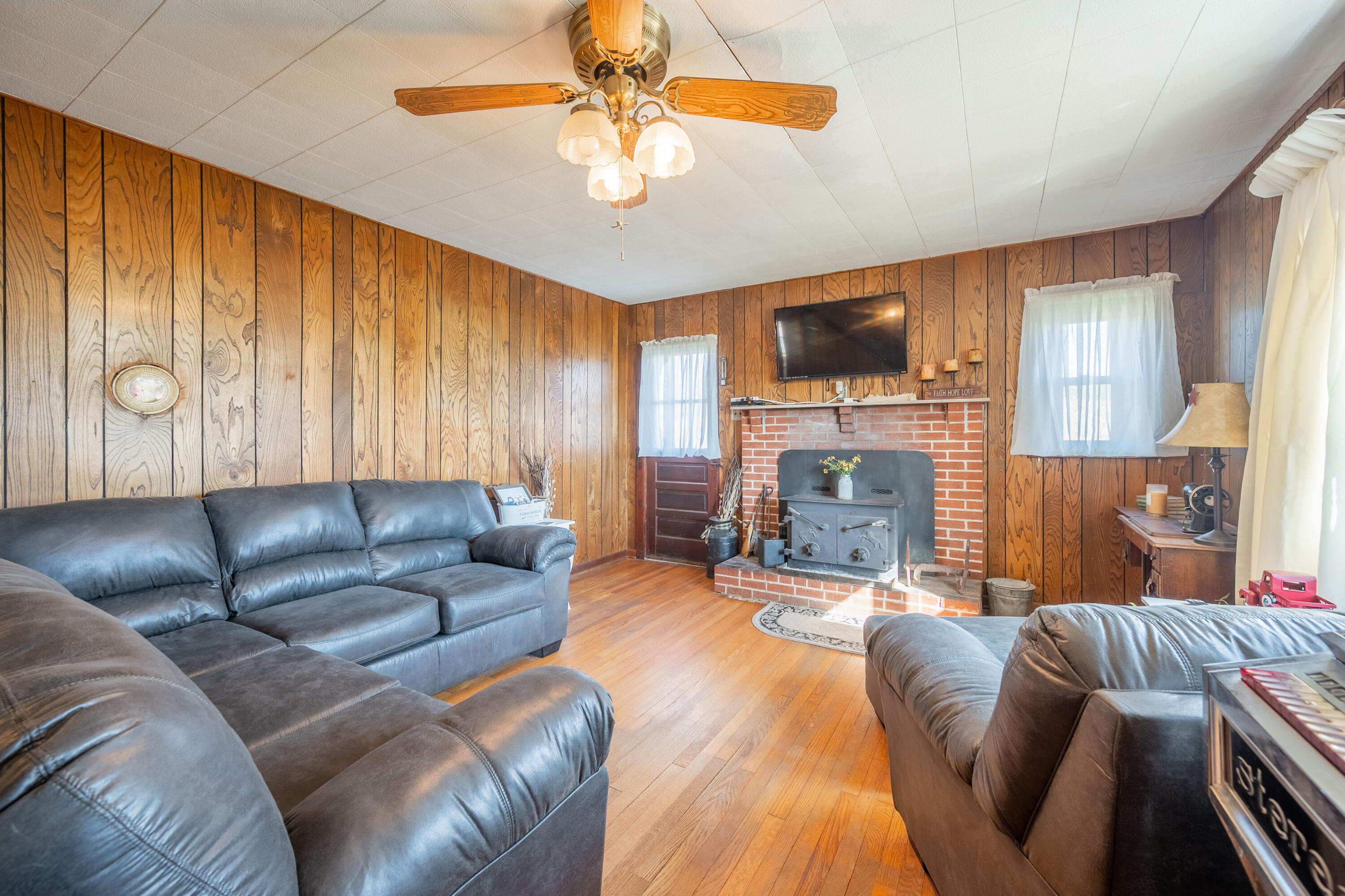 130 Spangler Mill Road Northeast Floyd, VA 24091 - Photo 4 of 79 Floyd-10