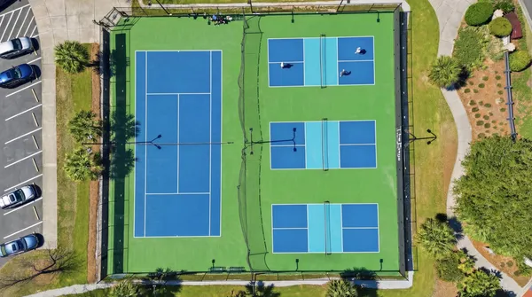 $585,000 | 353 Green Creek Bay Circle, Murrells Inlet, SC 29576