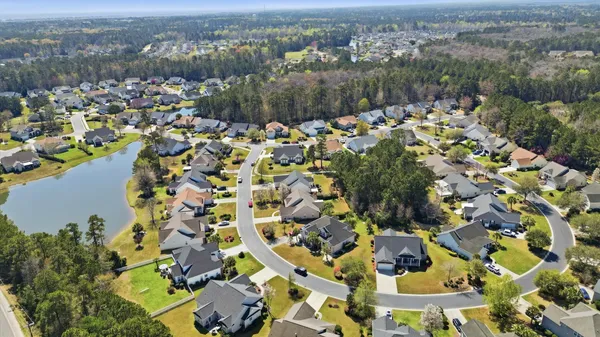 $585,000 | 353 Green Creek Bay Circle, Murrells Inlet, SC 29576