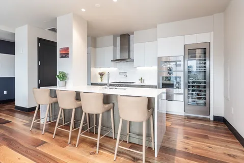 $5,699,000 | 300 Pier 4 Blvd., Unit PH J, Boston, MA 02210