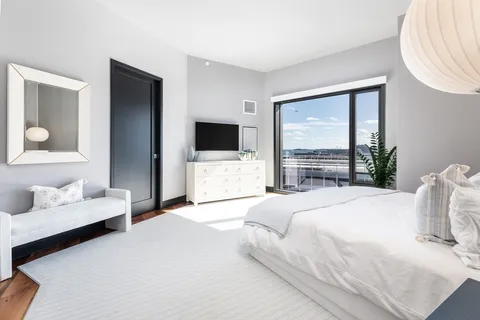 $5,699,000 | 300 Pier 4 Blvd., Unit PH J, Boston, MA 02210