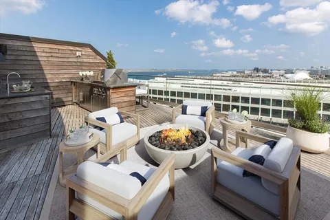 $5,699,000 | 300 Pier 4 Blvd., Unit PH J, Boston, MA 02210